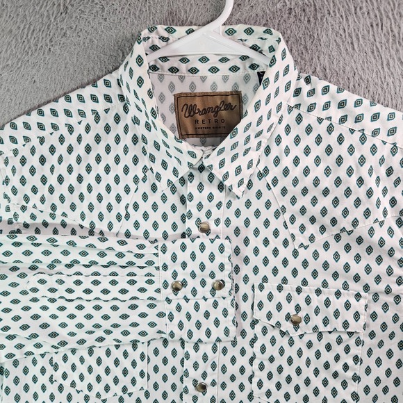Wrangler Retro Western Cowboy Shirt Men Medium Pearl Snap Geometric White Green - Picture 1 of 12